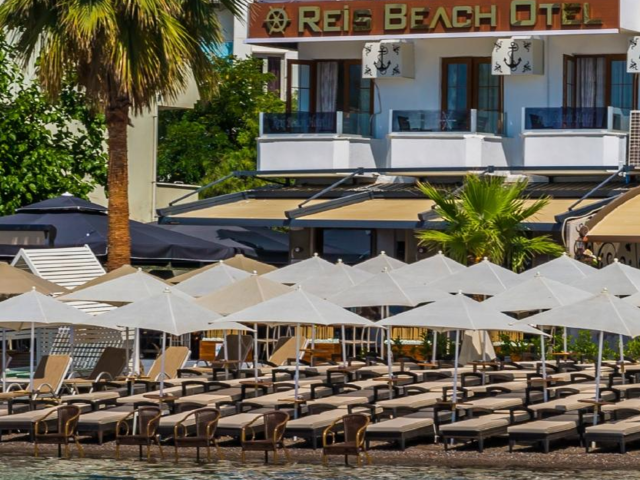 фото отеля Reis Beach Hotel изображение №1