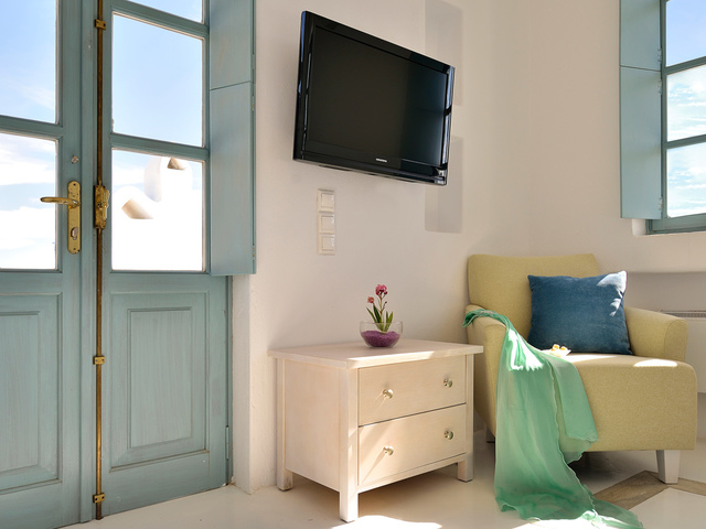 фото отеля Mykonos Pantheon Luxury Suites изображение №13