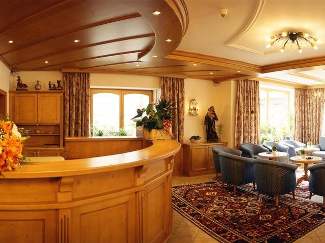 фото отеля Dolomiti Madonna hotel Ortisei изображение №5