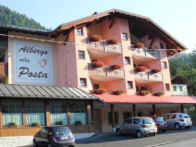 фото отеля Albergo alla Posta (ex. Alla Posta hotel Sant'Antonio di Mavignola) изображение №9