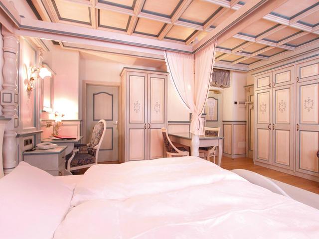 фотографии отеля Schloss Hotel & Club Dolomiti Historic изображение №67