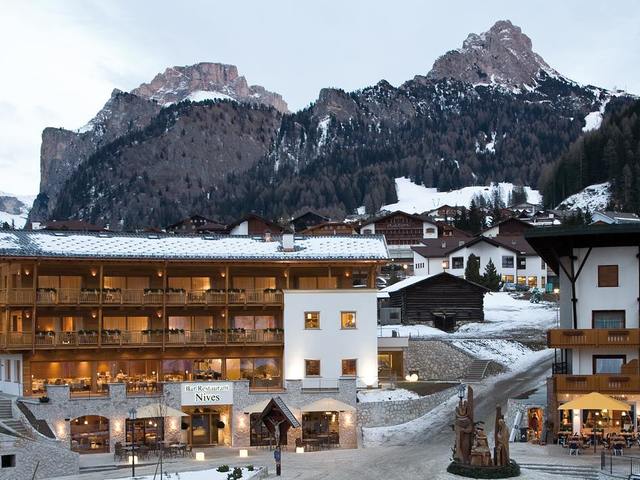 фото отеля Boutique Hotel Nives Dolomites изображение №1