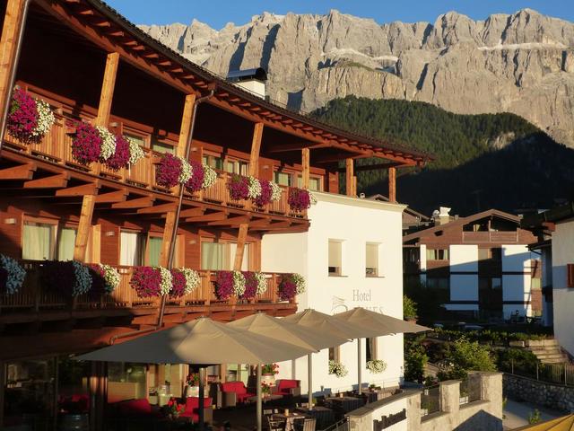 фотографии отеля Boutique Hotel Nives Dolomites изображение №59