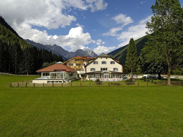 фото отеля Hotel Bad Salomonsbrunn Bagni Di Salomone изображение №29