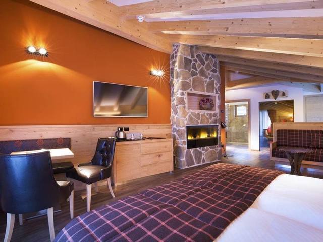 фото отеля Chalet Marcora (ex. Le Rocce hotel Campitello di Fassa) изображение №29