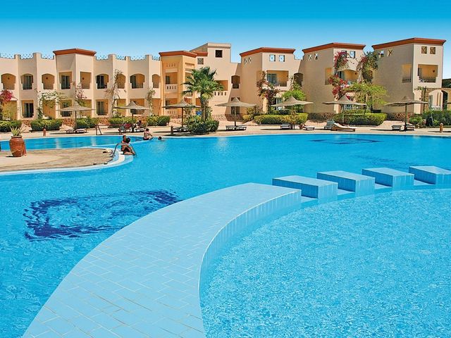 фото отеля Blue Reef Resort (ex.Blue Reef Red Sea Resort; Eden Village) изображение №1