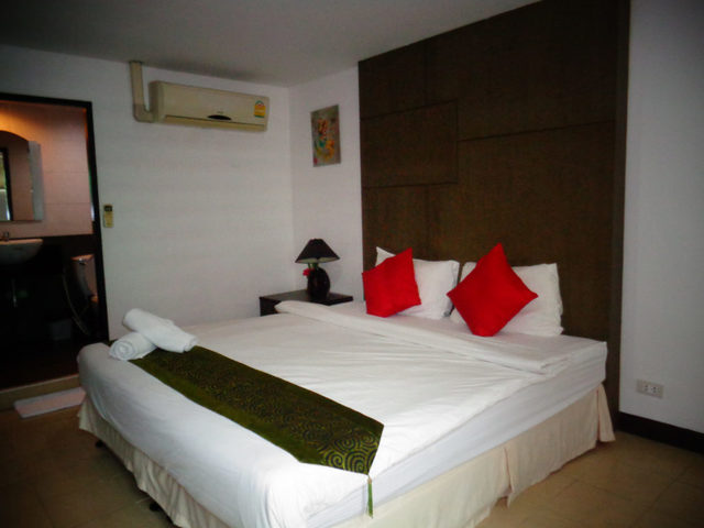 фото отеля Seahorse Phuket Hotel & Hostel изображение №17