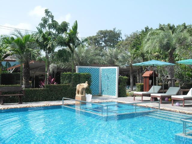 фото отеля Villa Wanida Garden Resort изображение №1