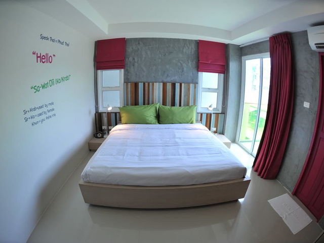 фото отеля New Life Phuket Design изображение №17