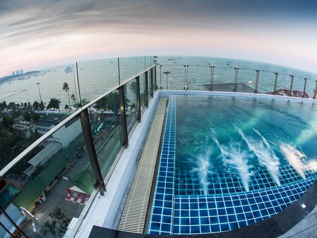 фото отеля Serenotel Pattaya Beach Front изображение №49