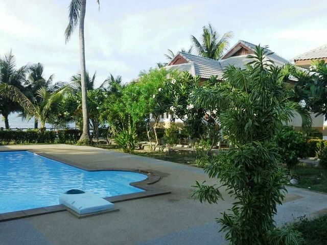 фото отеля Krisada Beach Resort изображение №13