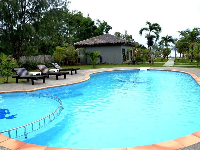 фото отеля The Villa Laemhin Lagoon Resort изображение №1
