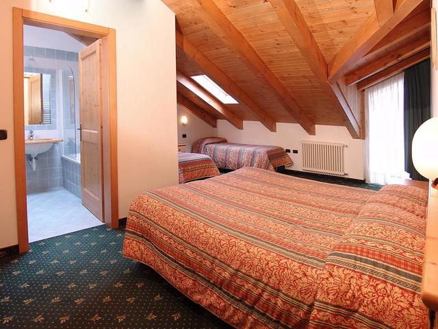 фото отеля Hotel Dolomiti Dimaro изображение №13