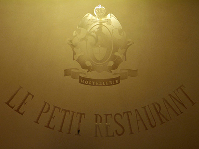 фото отеля Hostellerie du Cheval Blanc изображение №21