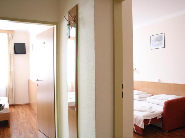 фото Hotel Zuglo изображение №10