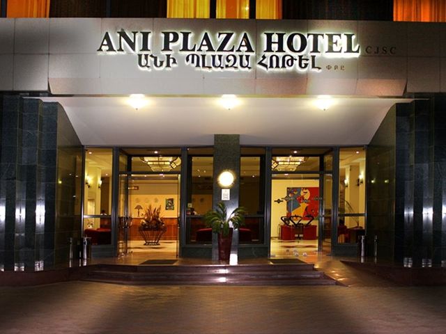 фото отеля Ani Plaza (Ани Плаза) изображение №25
