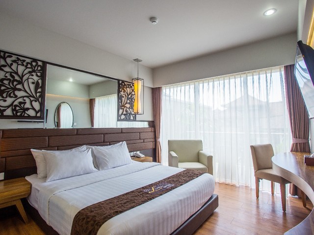 фото отеля The Lerina Hotel (ех. Horison Nusa Dua) изображение №25
