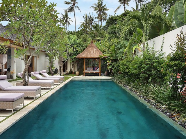 фото отеля Villa Bali Asri Batubelig изображение №1