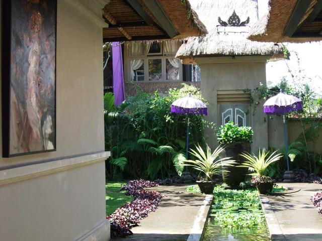 фото отеля Villa Puri Darma Agung изображение №5
