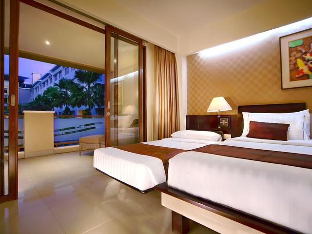 фото Aston Kuta Hotel & Residence изображение №22