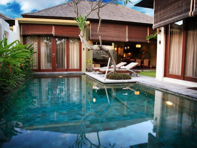 фото отеля Pradha Villas Seminyak (ex. Aston Pradha) изображение №25