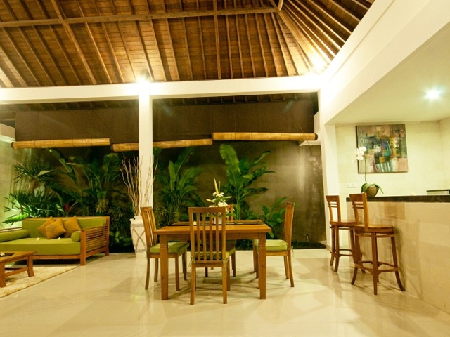 фотографии отеля Sandi Agung Villa изображение №27
