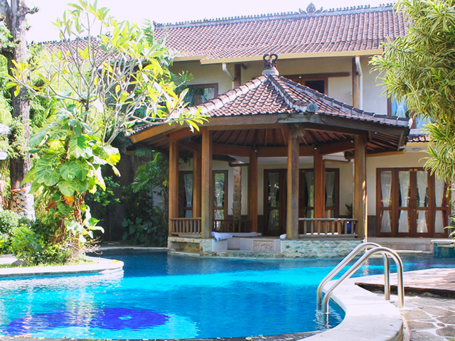 фото отеля Mayang Private Villas (ех. Bali Puri Ratu Villas) изображение №1