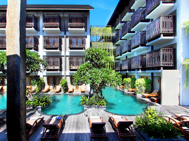 фото отеля The 101 Bali Oasis Sanur (ex. The Oasis Lagoon Sanur) изображение №1