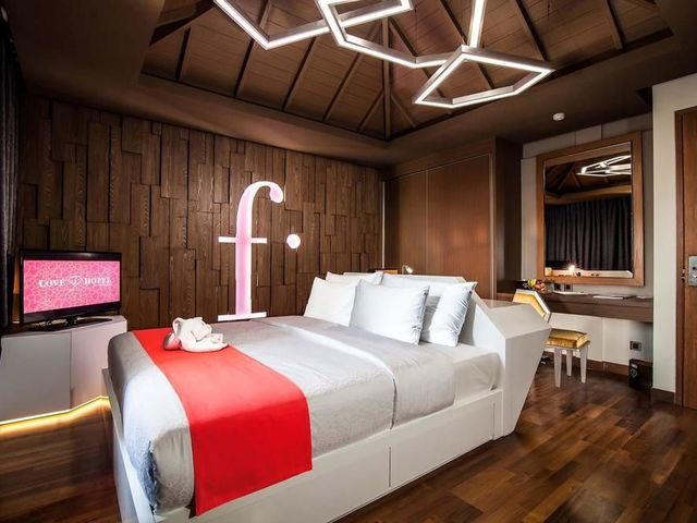 фотографии отеля Love F Hotel By Fashiontv изображение №15