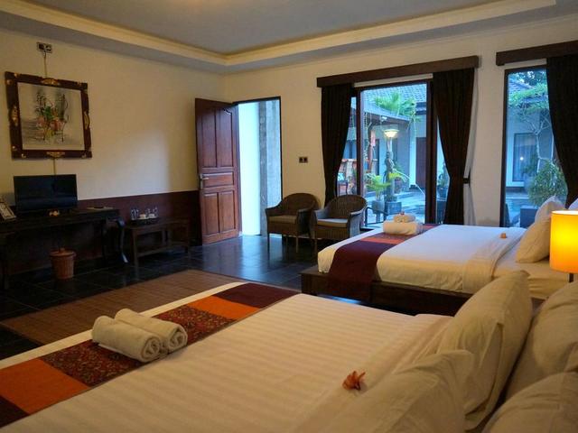 фотографии отеля Ubud Raya Hotel изображение №11