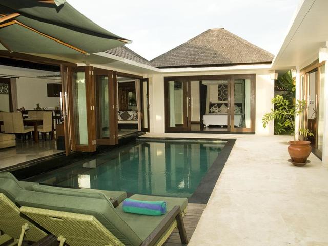 фото отеля The Seri Villas Seminyak изображение №1