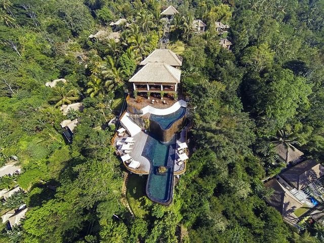 фото отеля Hanging Gardens of Bali изображение №1