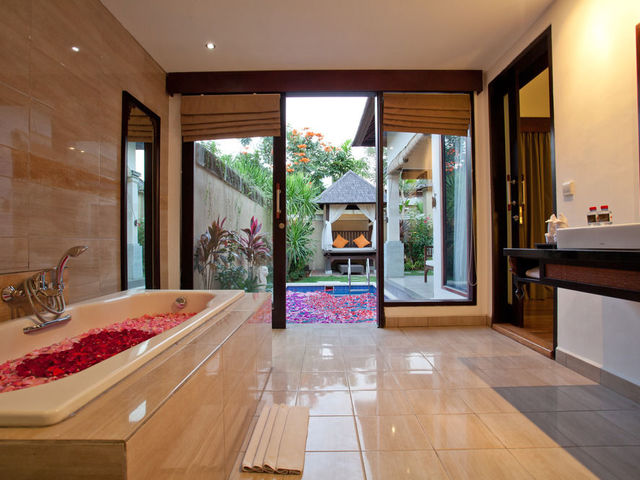фотографии отеля TranseraGrand Kancana Resort Villas Bali (ех. Royal Kancana Villas and Spa) изображение №11