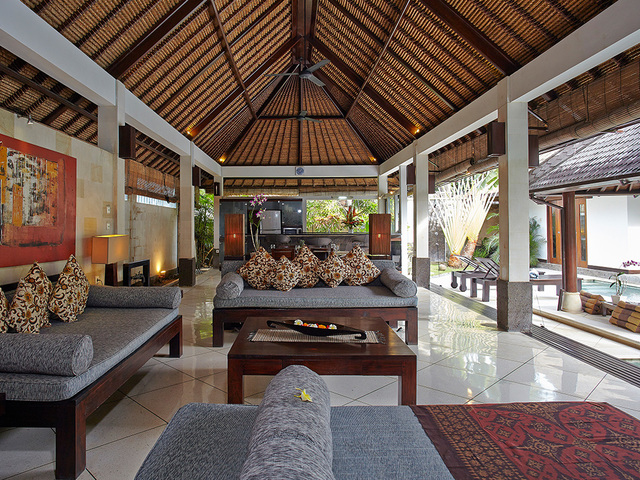 фото Maya Sayang Villas in Seminyak Bali изображение №22