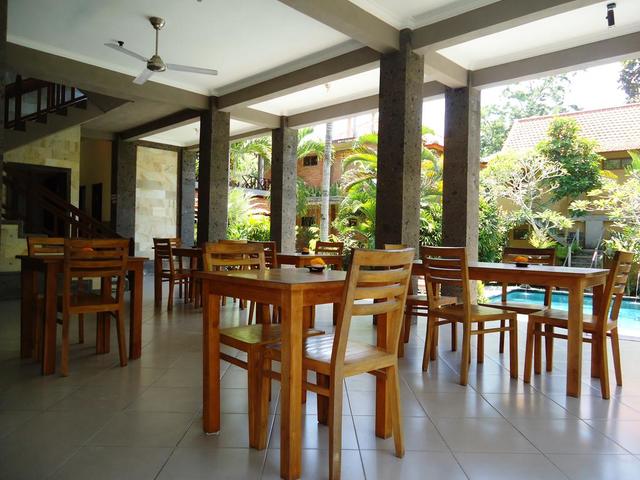 фото отеля Wenara Bali Bungalow изображение №9
