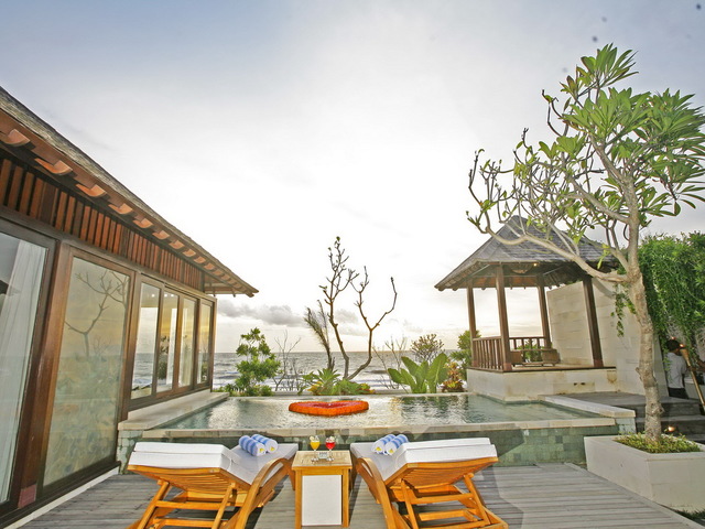 фотографии отеля D'Chandrasti Bali Villas Batu Belig изображение №7