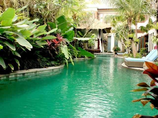 фото отеля The Dipan Resort Petitenget изображение №45