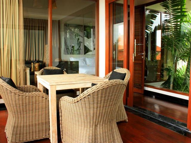 фото отеля The Dipan Resort Petitenget изображение №41