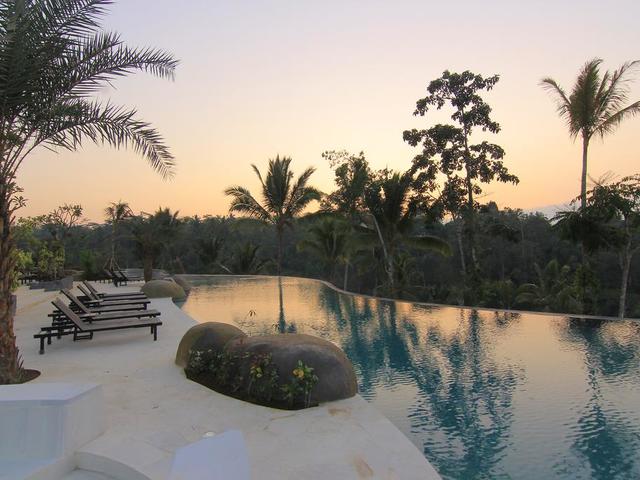 фото отеля Padma Resort Ubud изображение №17