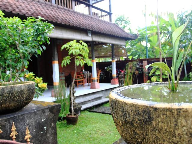 фото Bali Putra Villa изображение №30