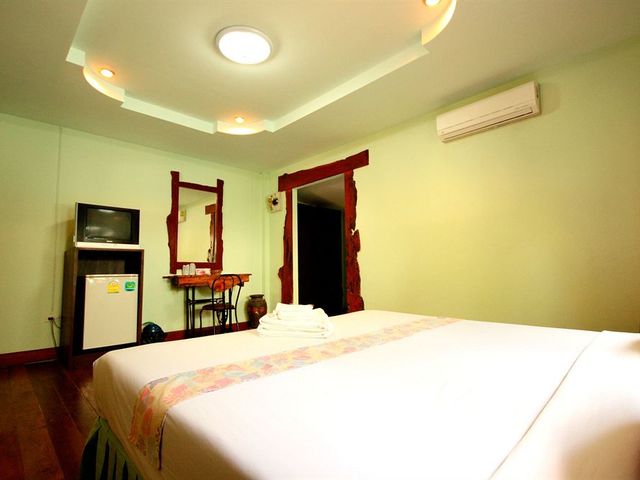 фото отеля Baan Po Ngam Resort изображение №9