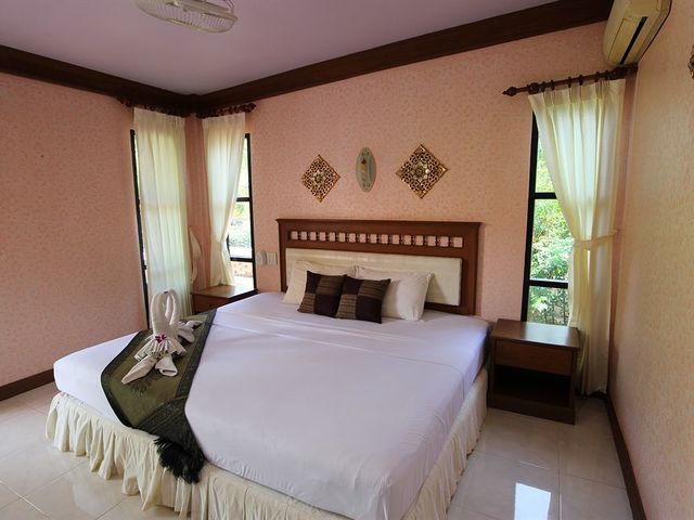 фотографии отеля Lanta Villa Resort изображение №23
