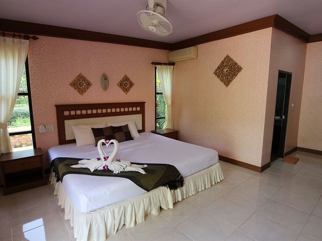 фото Lanta Villa Resort изображение №18