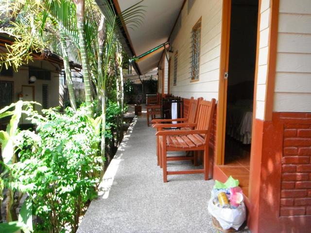 фотографии отеля Aonang Baanlay Bungalow изображение №11