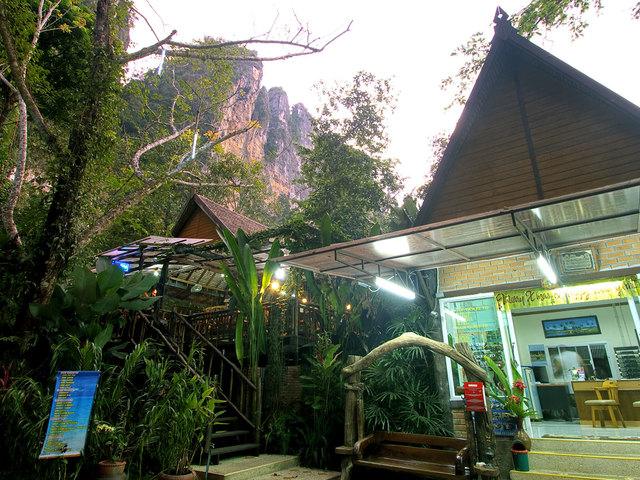 фотографии Ao Nang Cliff View Resort изображение №28