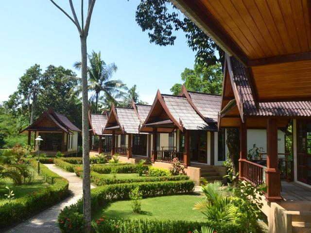 фото отеля Rasa Sayang Resort изображение №1