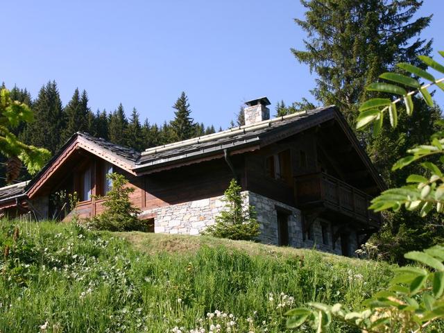 фотографии отеля Madame Vacances Les Chalets De La Tania изображение №11