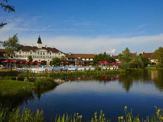 фото отеля Marriott`s Village d`lle-de-France изображение №1