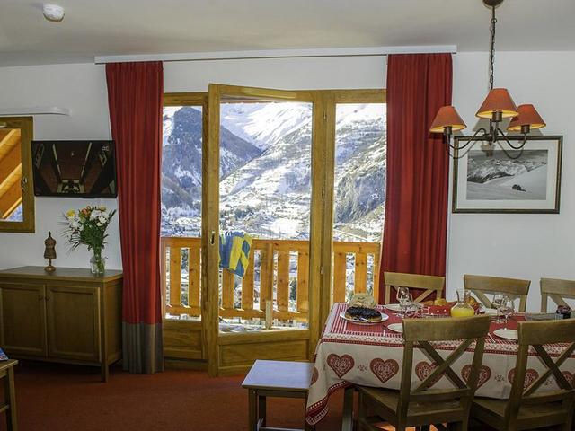 фотографии отеля Goelia Les Chalets Valoria (ex. Pierre & Vacances Residence Les Chalets Valoria) изображение №19