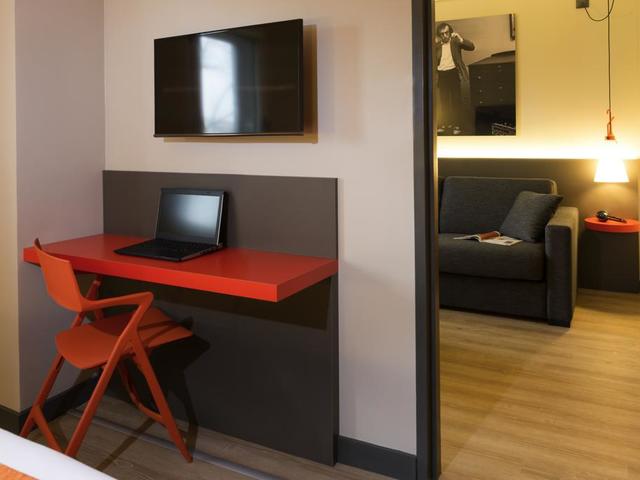 фотографии Ibis Styles Lyon Confluence (ex. Kyriad Lyon Perrache Confluence) изображение №12